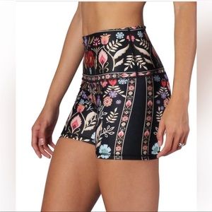 Yoga Democracy Joey Shorts in Rustica - Multicolor Floral - Size Small